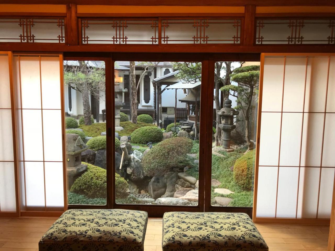 京都市 四季々々しんら京町家うなぎの寝床ヴィラ エクステリア 写真